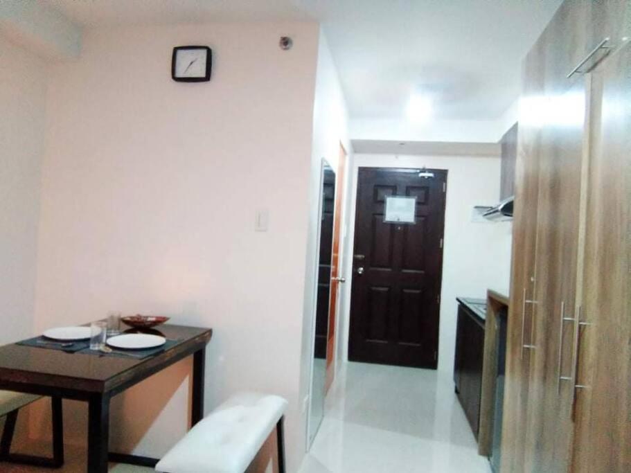 Persimmon Studios - Studio Unit- 16Th Floor - 1641 Cebu Bagian luar foto