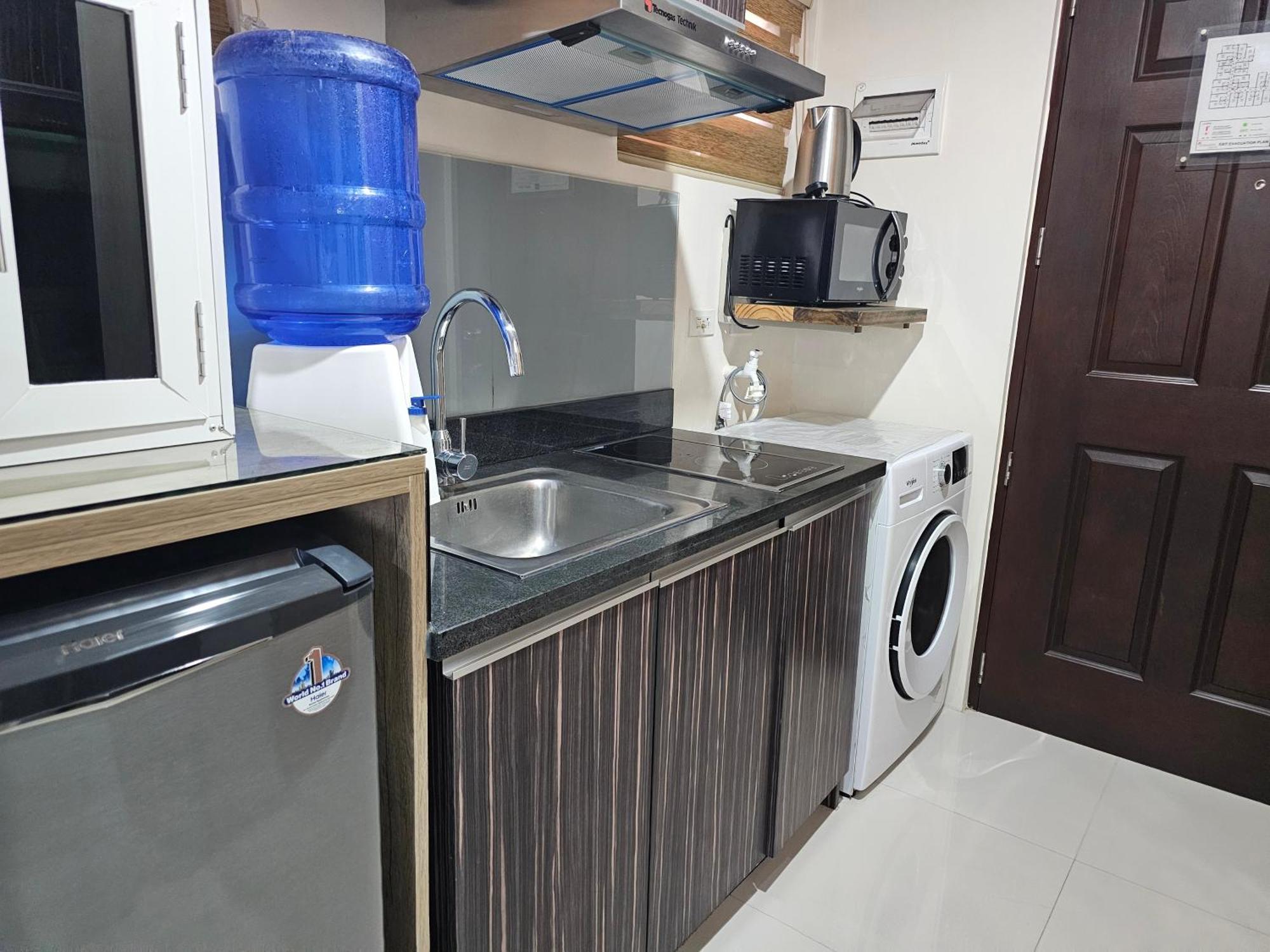 Persimmon Studios - Studio Unit- 16Th Floor - 1641 Cebu Bagian luar foto